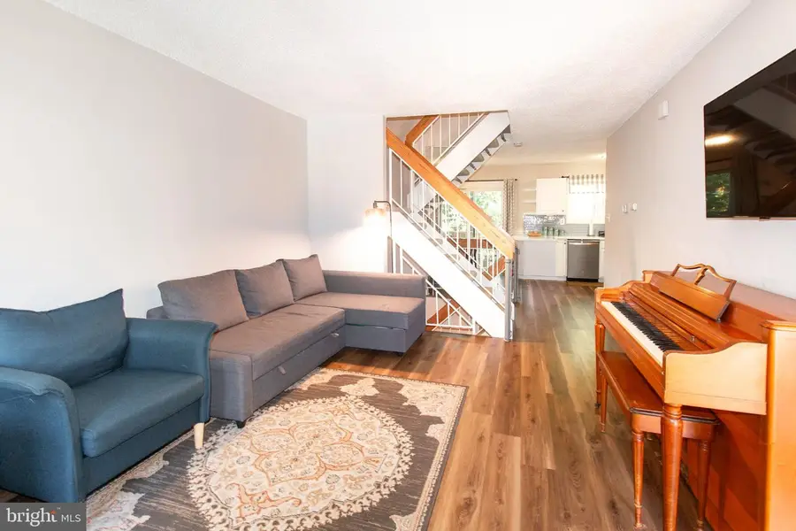 2218 White Cornus Ln, Reston, VA 20191 - #3
