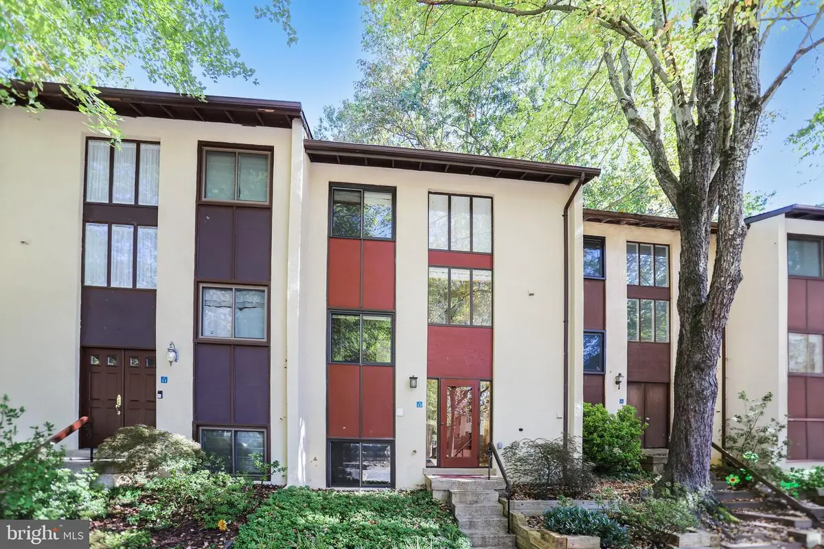 11913 Barrel Cooper Ct, Reston, VA 20191 - #1