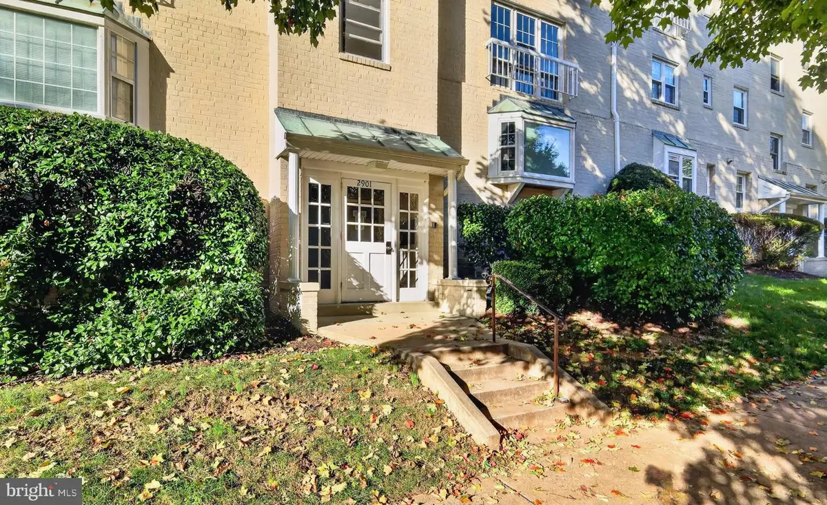 2901 Willston Pl #202, Falls Church, VA 22044 - #1