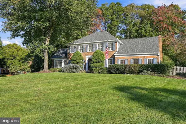 8514 Heron Pond Ln, FAIRFAX STATION, VA 22039