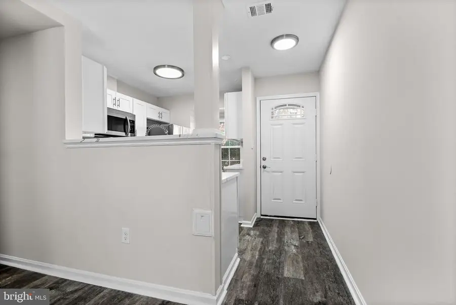 4249 Sauterne Ct, Chantilly, VA 20151 - #2