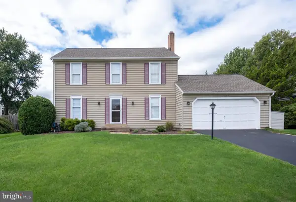 13915 Cristo Ct, CENTREVILLE, VA 20120