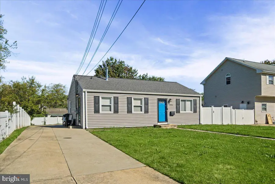 3304 Dona Ave, Alexandria, VA 22303 - #2