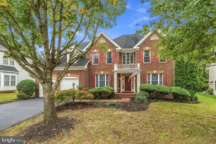 3811 Bell Manor Ct, Falls Church, VA 22041 - #3