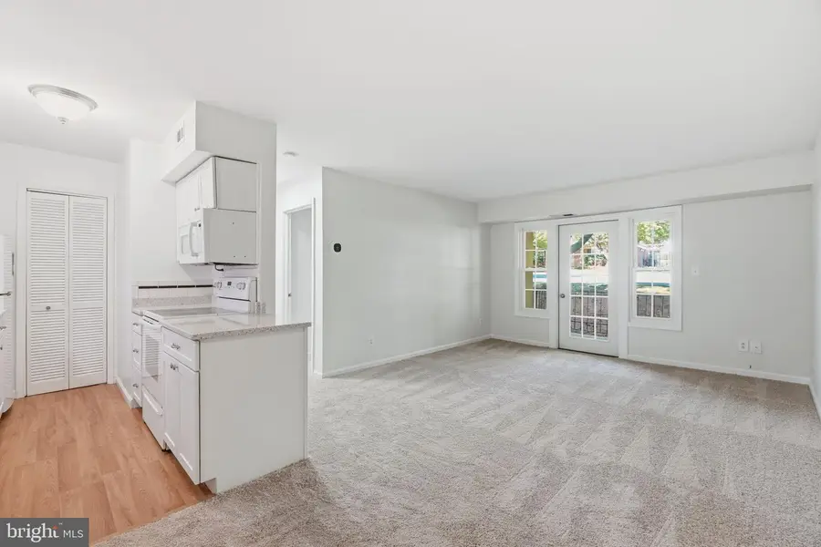 5900 Surrey Hill Pl #c, Springfield, VA 22152 - #3