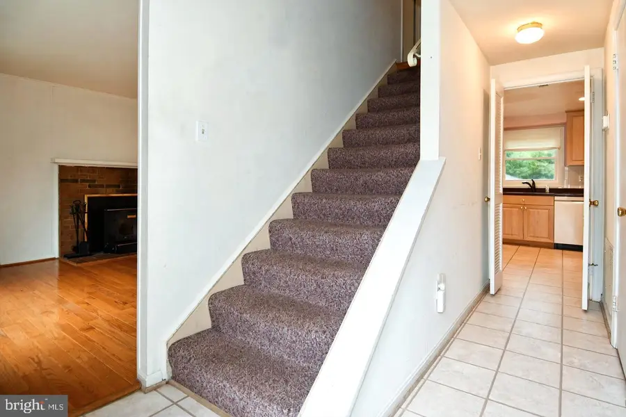 12630 Etruscan Dr, Herndon, VA 20171 - #3