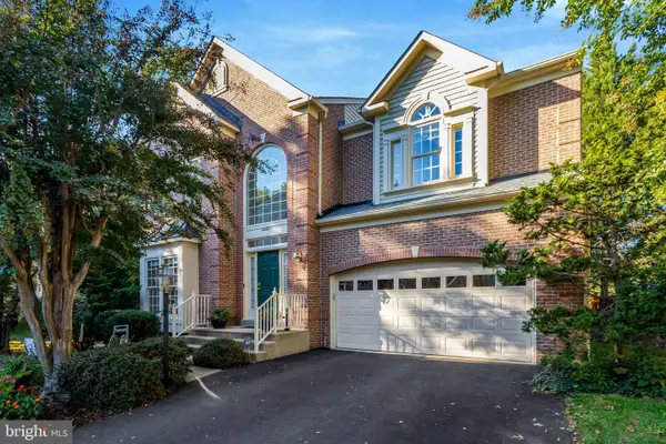 6422 Caleb Ct, ALEXANDRIA, VA 22315