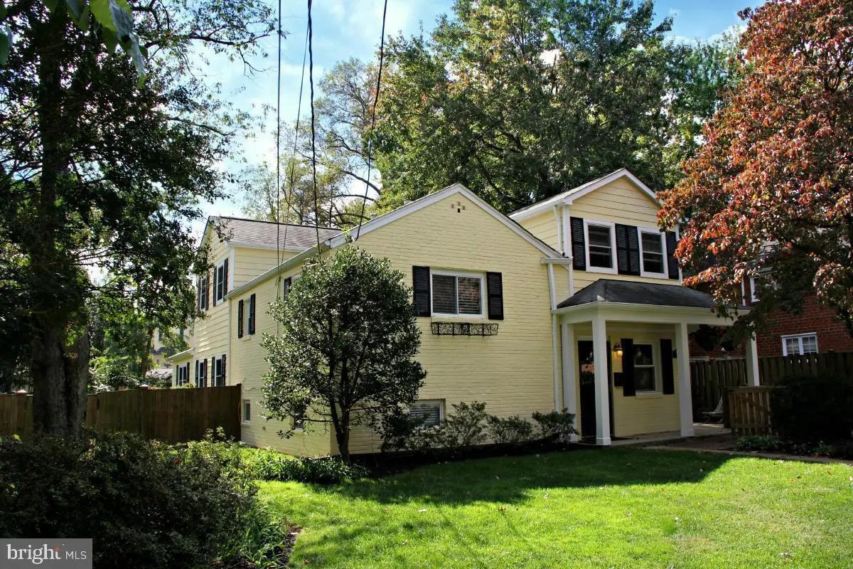 6649 Hallwood Ave, Falls Church, VA 22046 - #1