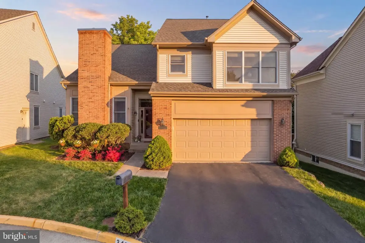 3424 Silver Maple Pl, Falls Church, VA 22042 - #1