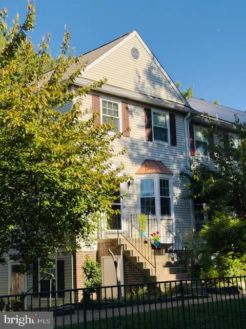 4073 Weeping Willow Ct #135a, Chantilly, VA 20151 - #3