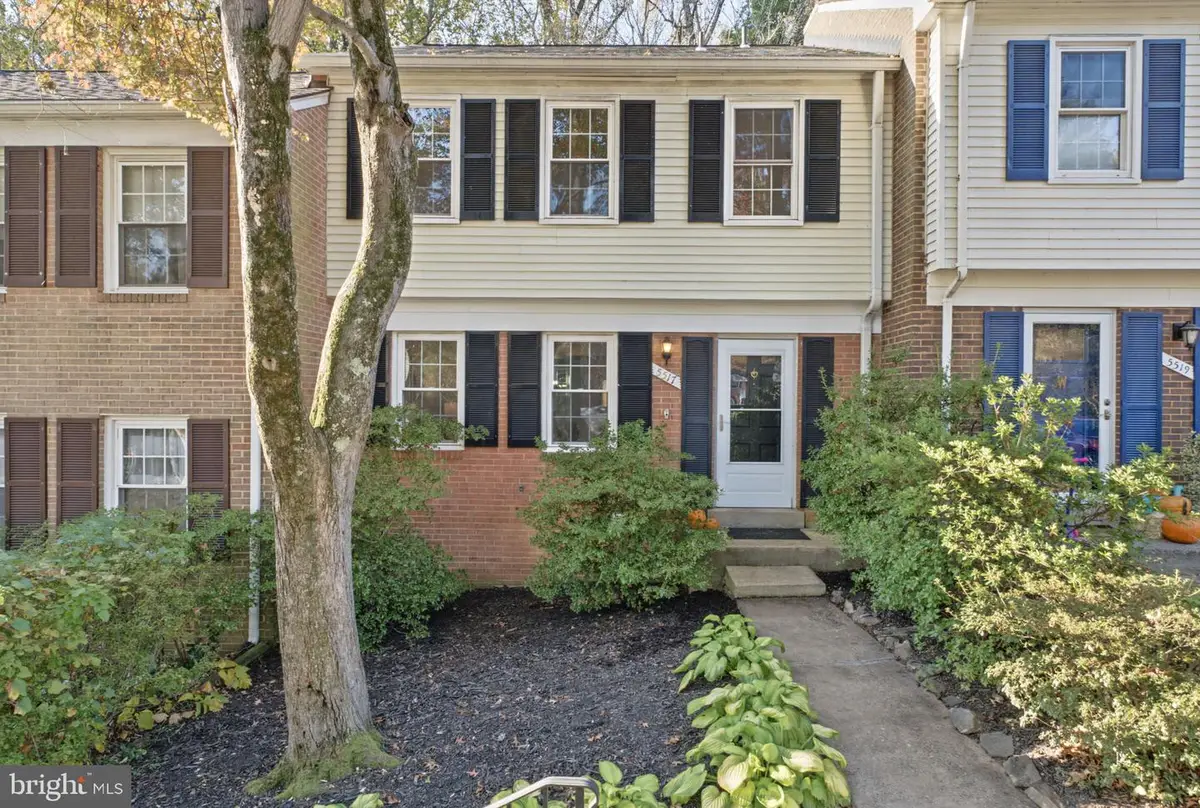5517 Heston Ct, Springfield, VA 22151 - #1