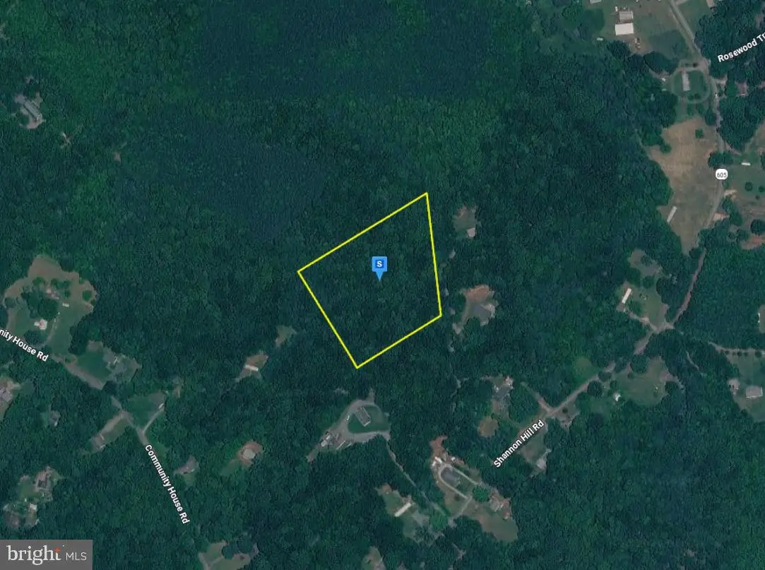 3960 Shannon Hill Rd, Columbia, VA 23038 - #1