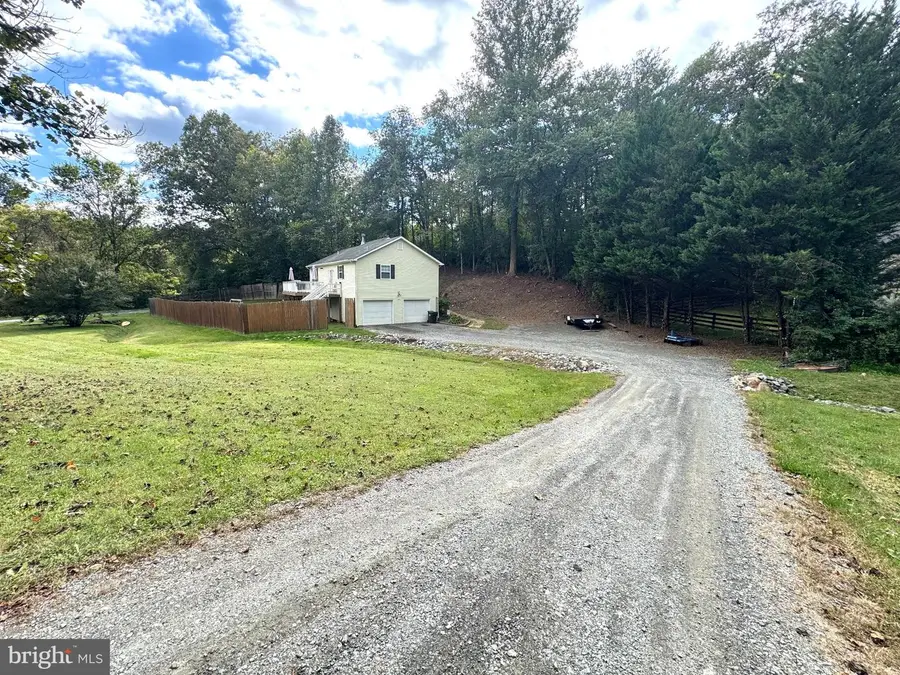 286 Snapdragon Rd, Ruckersville, VA 22968 - #2
