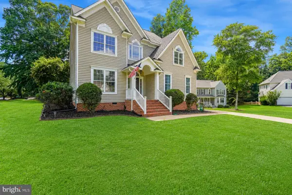 9069 Auburn Grove Ct, MECHANICSVILLE, VA 23116