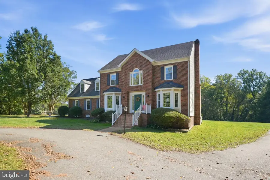 5229 Pole Green Rd, Mechanicsville, VA 23116 - #2
