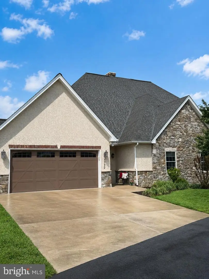 1720 Sherry Ln, Harrisonburg, VA 22801 - #1