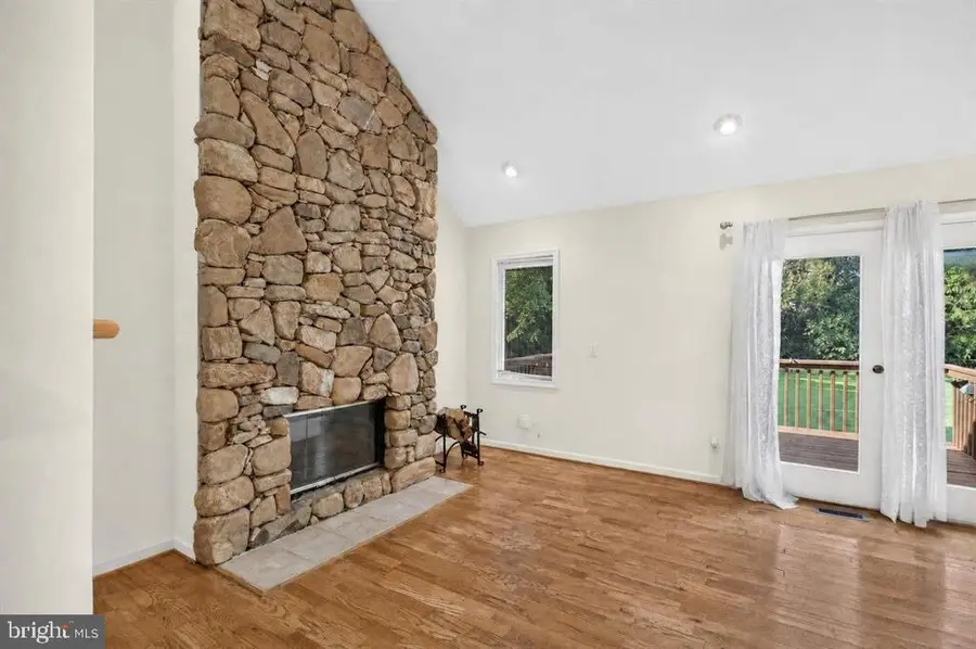 821 Honeysuckle Ln, Harrisonburg, VA 22802 - #2