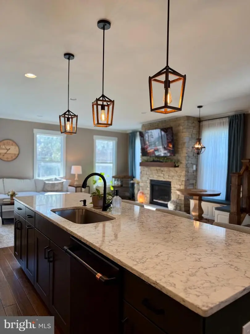 11423 Hayloft Ln, Glen Allen, VA 23060 - Image #2