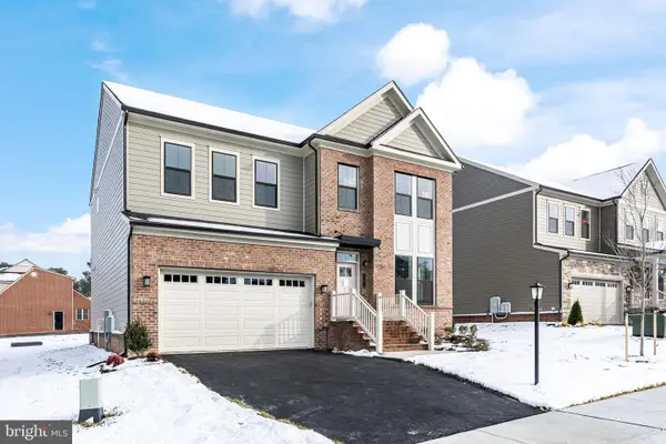 11572 Chapman Mill Dr, GLEN ALLEN, VA 23060