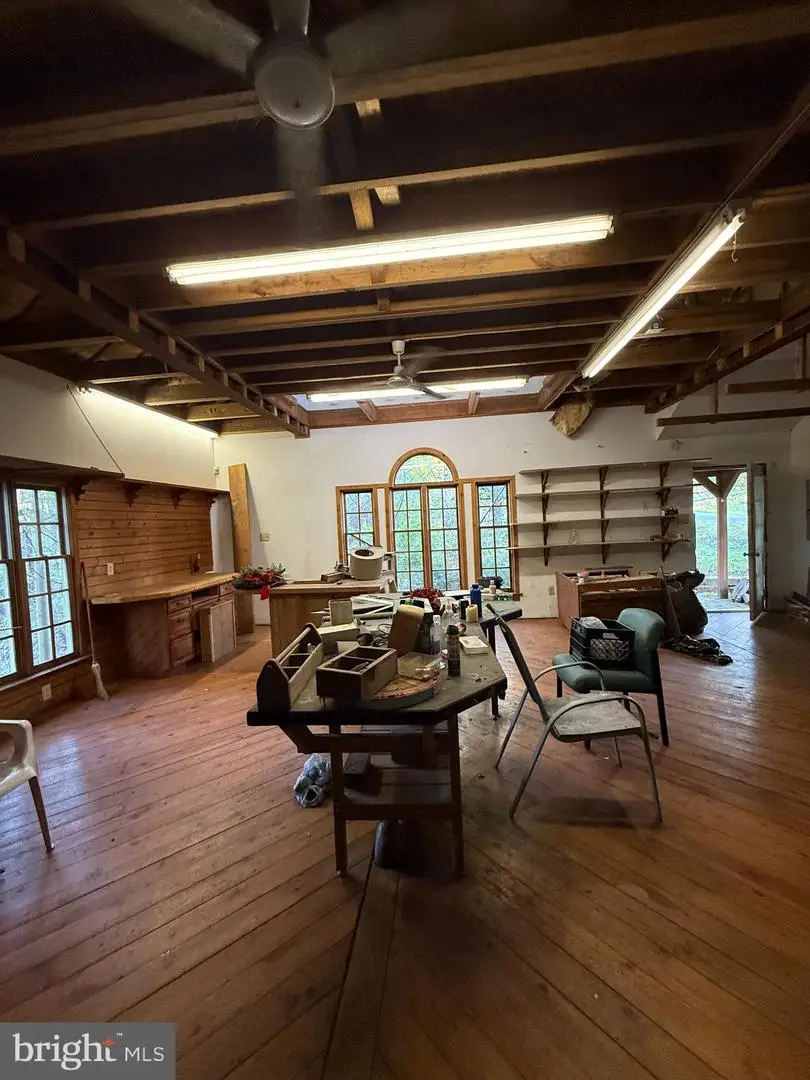 901 Hillcrest Ave, Highland Springs, VA 23075 - #3