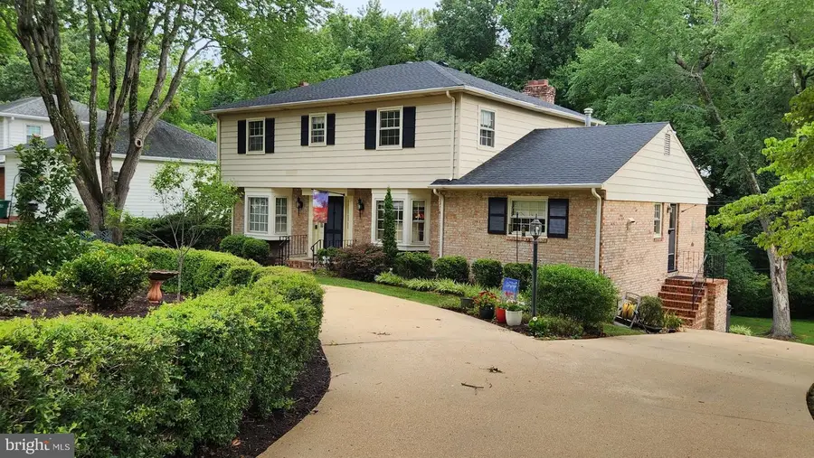 9320 Lakeland Dr, Henrico, VA 23229 - #2