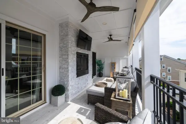 3906 Village Commons Walk, GLEN ALLEN, VA 23060