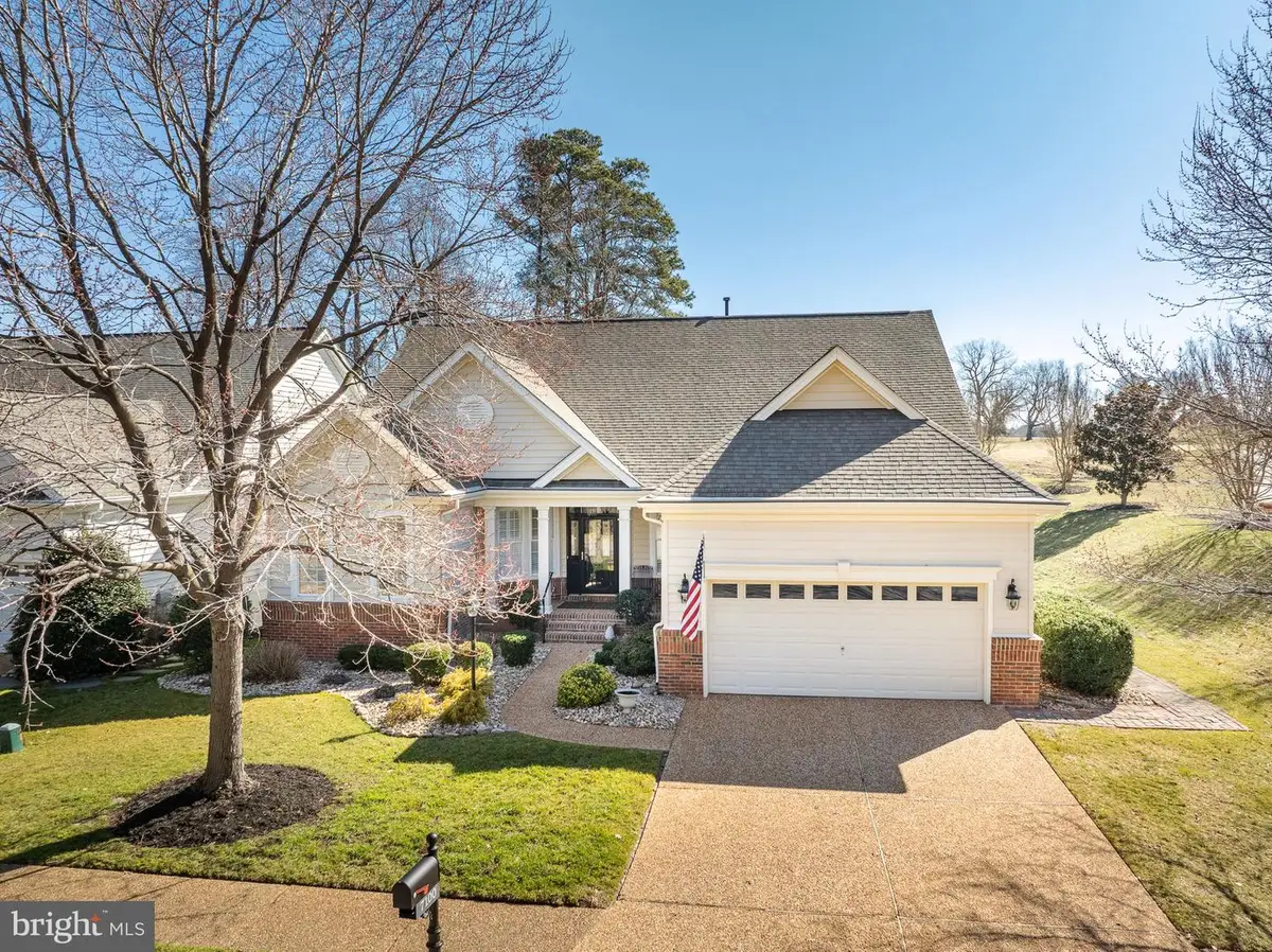 7100 Pinebrook Rd, Williamsburg, VA 23188 - #1