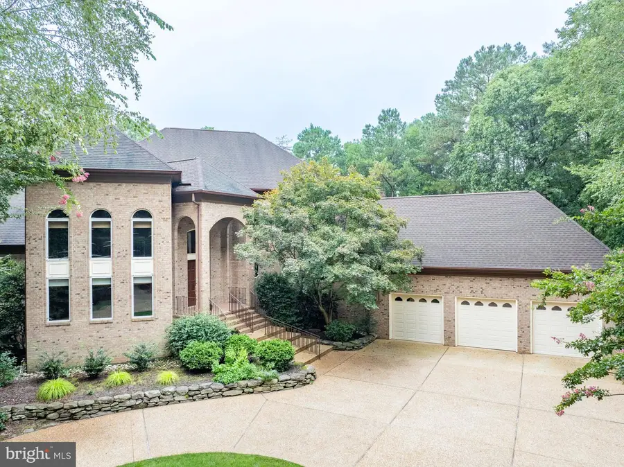2412 Pates Crk, Williamsburg, VA 23185 - #2