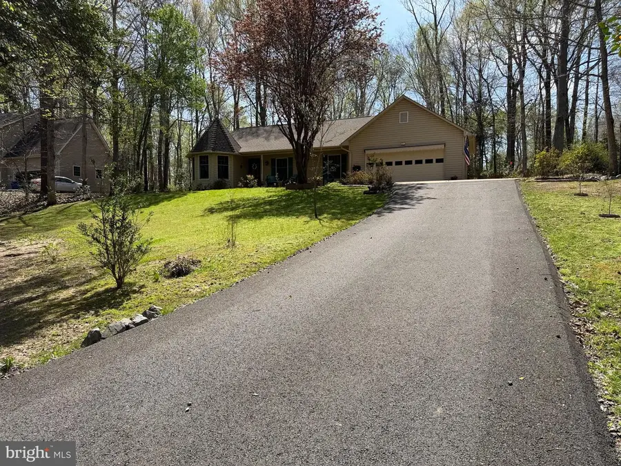 7370 Washington Dr, King George, VA 22485 - #2