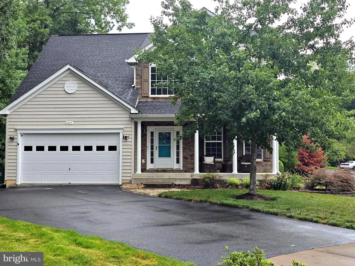 6245 Hawser Dr, King George, VA 22485 - #1