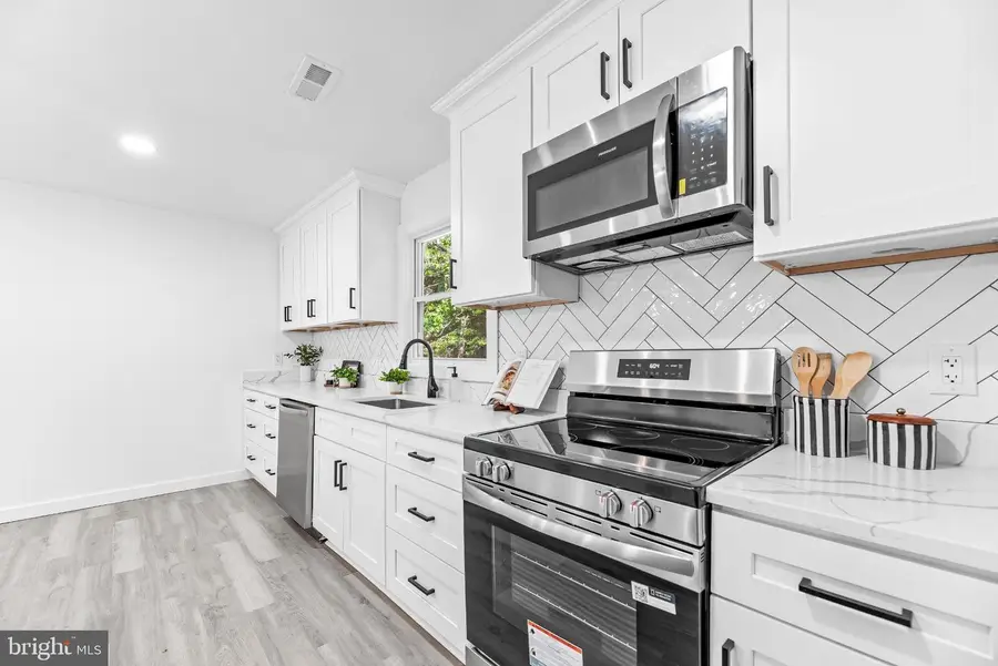 2159 Mathias Point Rd, King George, VA 22485 - #2