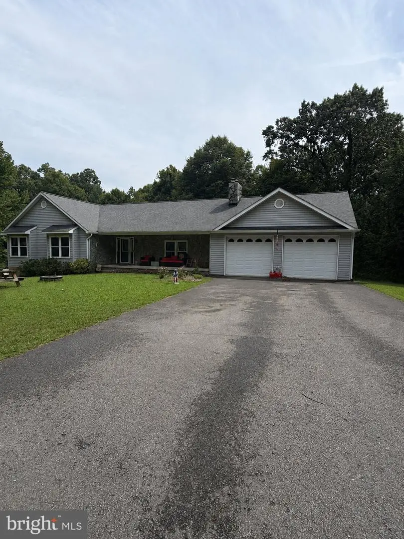 13480 Spruce Dr, King George, VA 22485 - #1