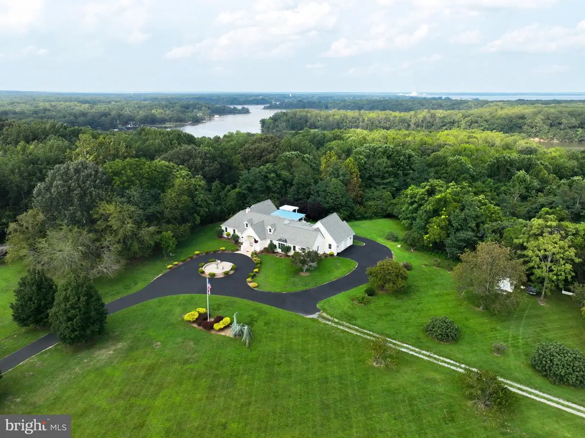 8071 Windsor Dr, King George, VA 22485 - #1