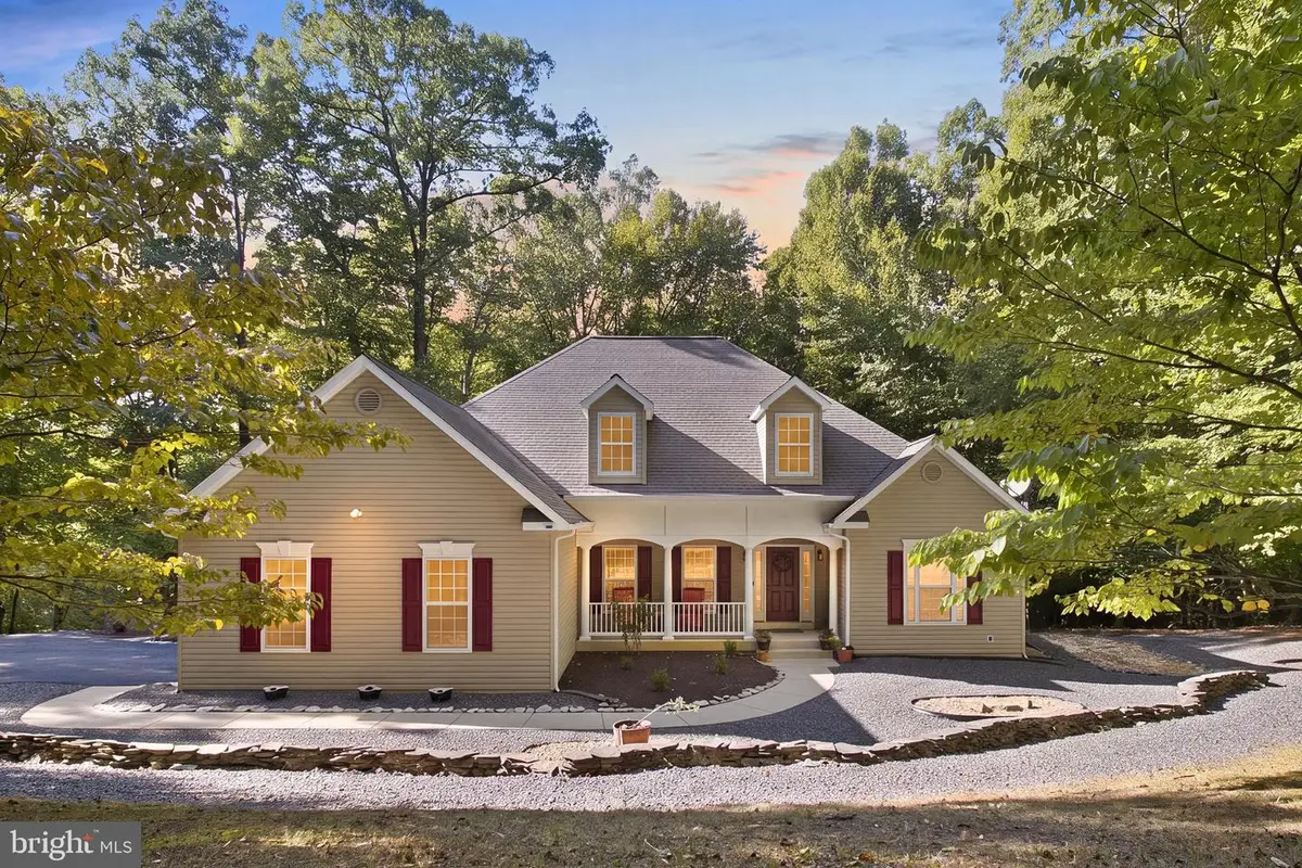 10105 Worman Dr, King George, VA 22485 - #1