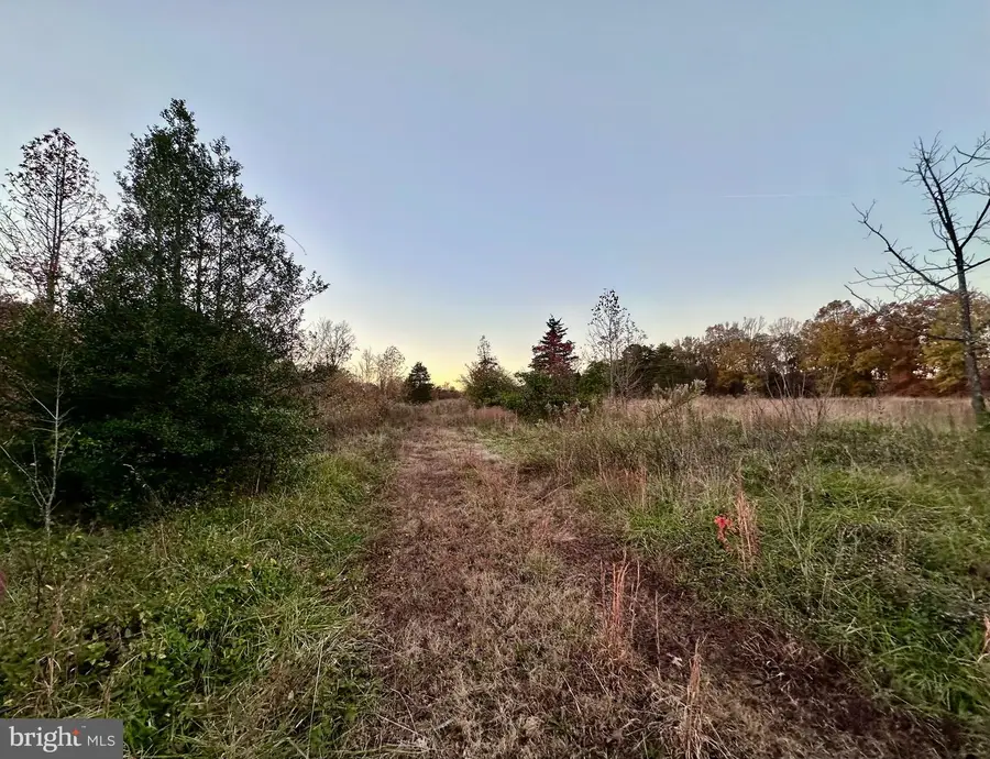 4805 Indian Creek Rd, Mineral, VA 23117 - Image #2