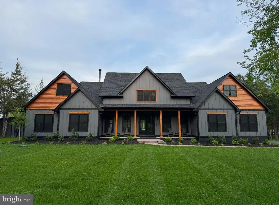 2642 Peach Grove Rd, Louisa, VA 23093 - Image #2