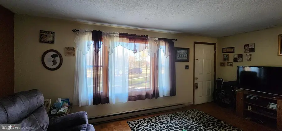 2430 Jefferson Hwy, Louisa, VA 23093 - #2