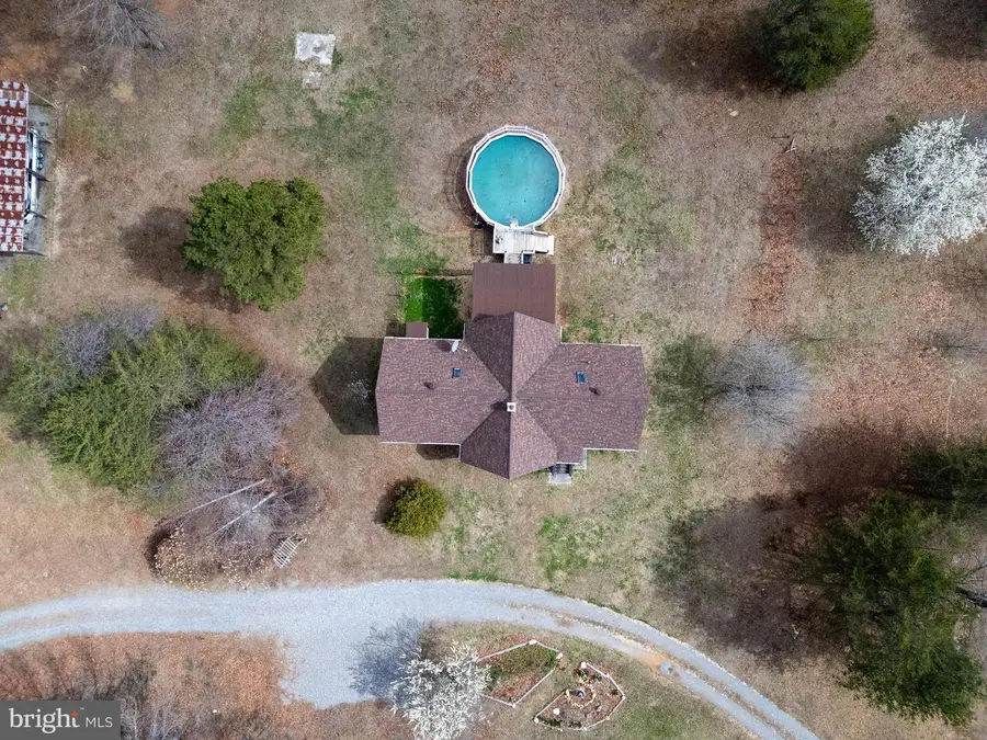 586 Jacoby Rd, Louisa, VA 23093 - #3