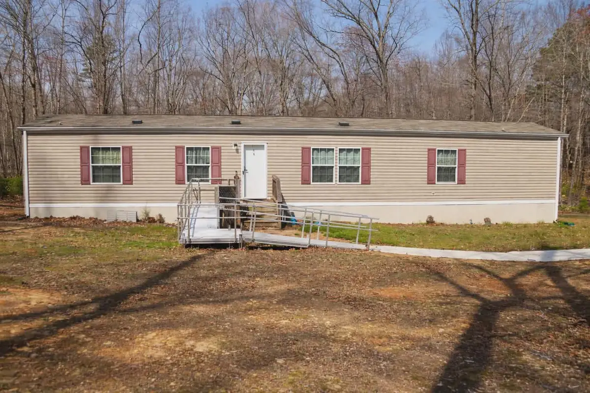 815 Mallorys Ford Rd, Louisa, VA 23093 - #1