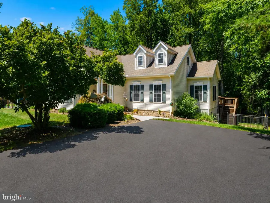 38 Jerdone Island, Bumpass, VA 23024 - #2