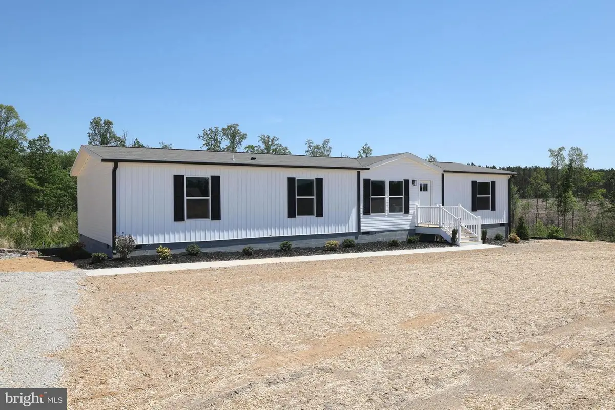 355 Moorefield Rd, Mineral, VA 23117 - #1