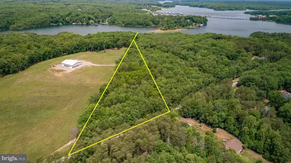 Old Mill Rd, MINERAL, VA 23117