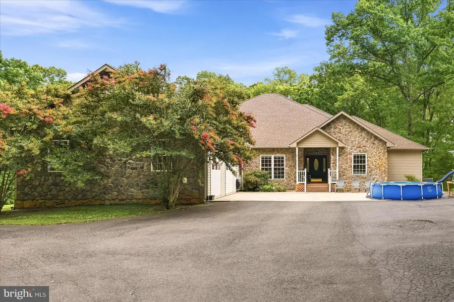 520 Oak Grove Dr, Mineral, VA 23117 - #3