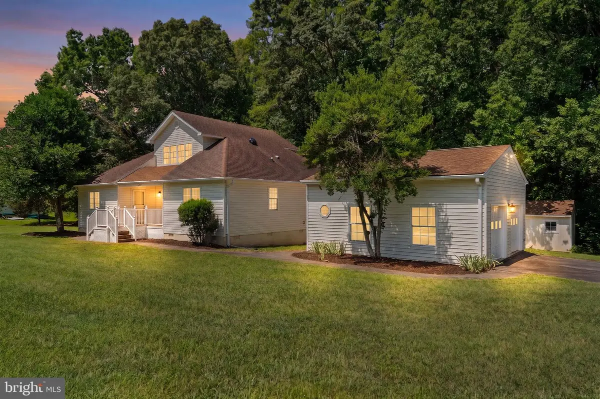 297 N Bluewater Blvd, Mineral, VA 23117 - #1