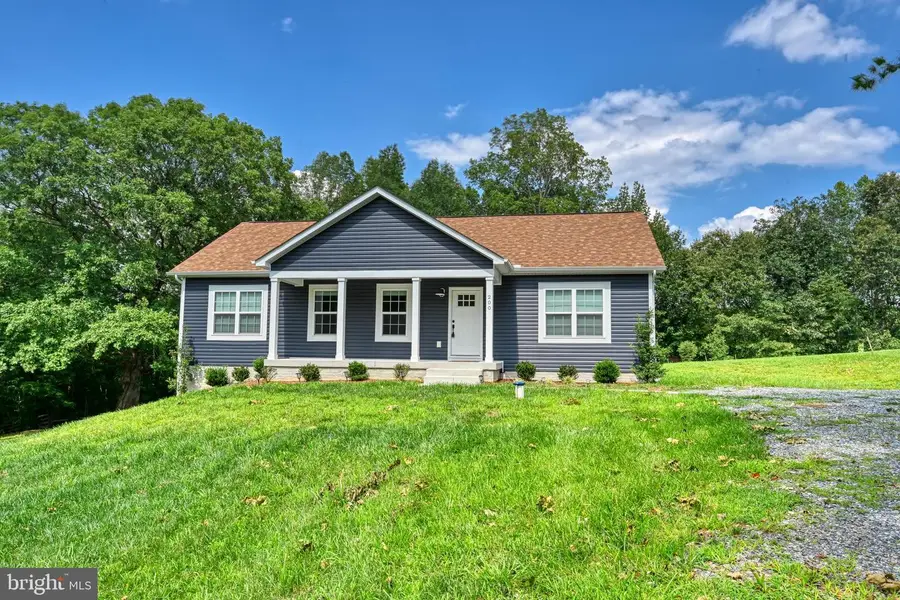 200 Seclusion Shores Dr, Mineral, VA 23117 - #2