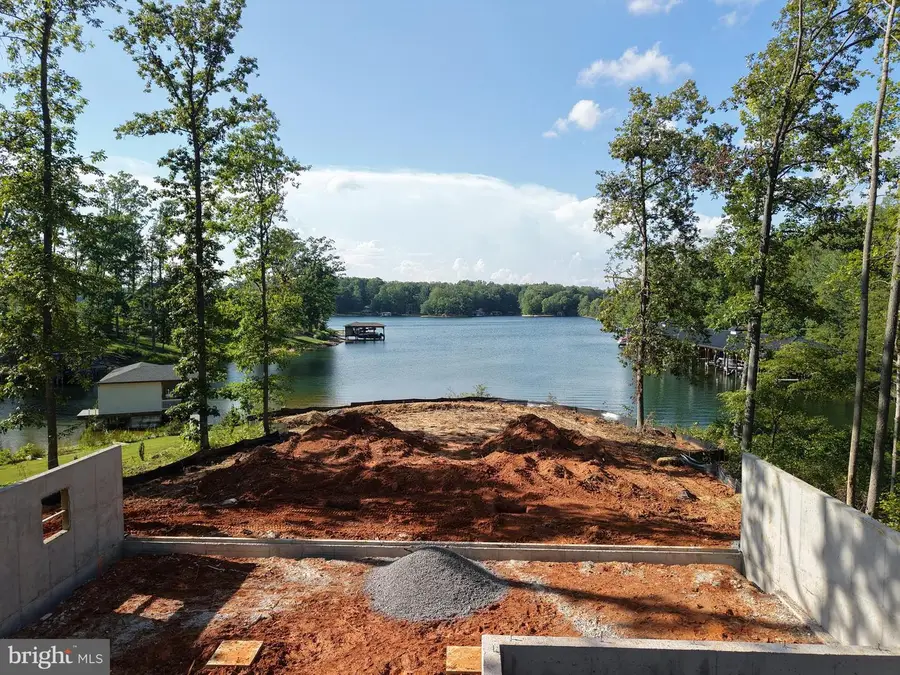 38 Lighthouse Dr, Bumpass, VA 23024 - #3