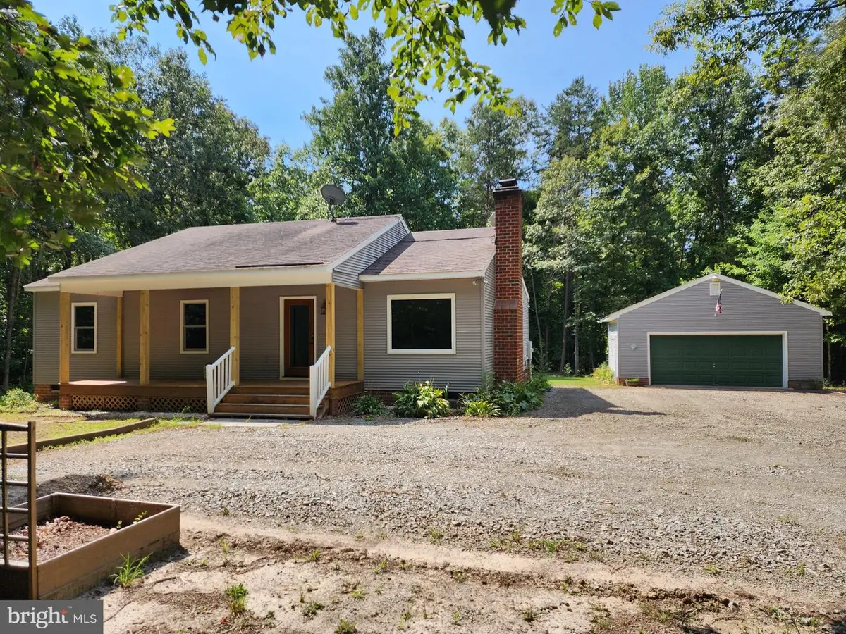 652 Jackson Rd, Bumpass, VA 23024 - #1