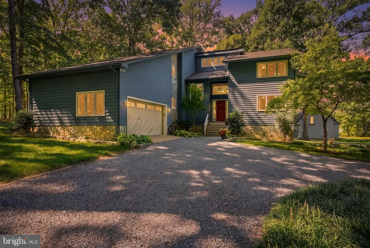 1077 Copper Line Rd, Bumpass, VA 23024 - #1