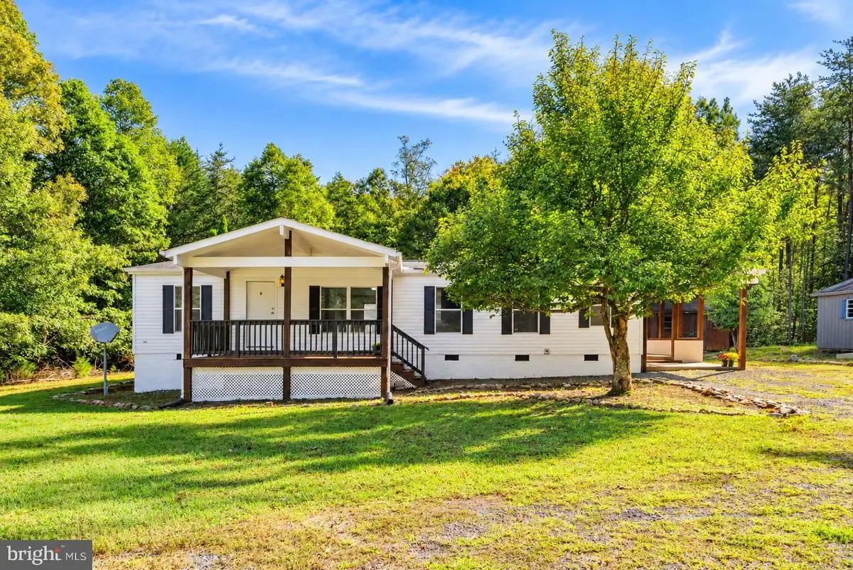 584 Mallorys Ford Rd, Louisa, VA 23093 - #1
