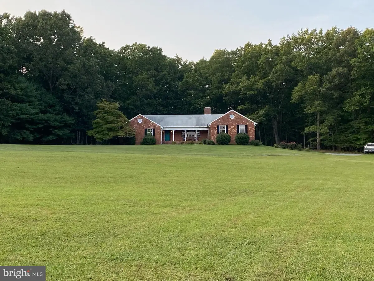 19991 Louisa Rd, Louisa, VA 23093 - #1